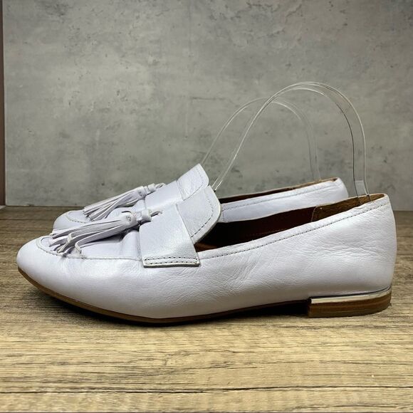 Franco Sarto~Womens~Loafer~Periwinkle Leather loafers~Size 7M - Picture 1 of 8